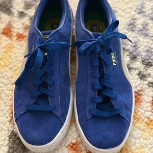 Puma Men's Royal Blue Suede Sneakers